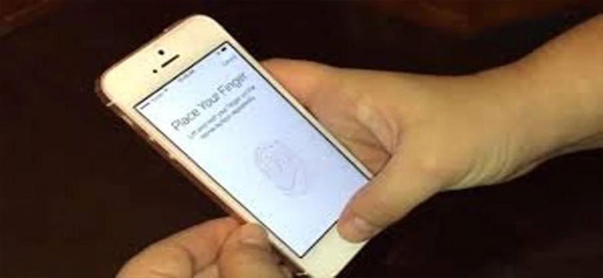 Florida cops try to unlock phone with dead man’s finger