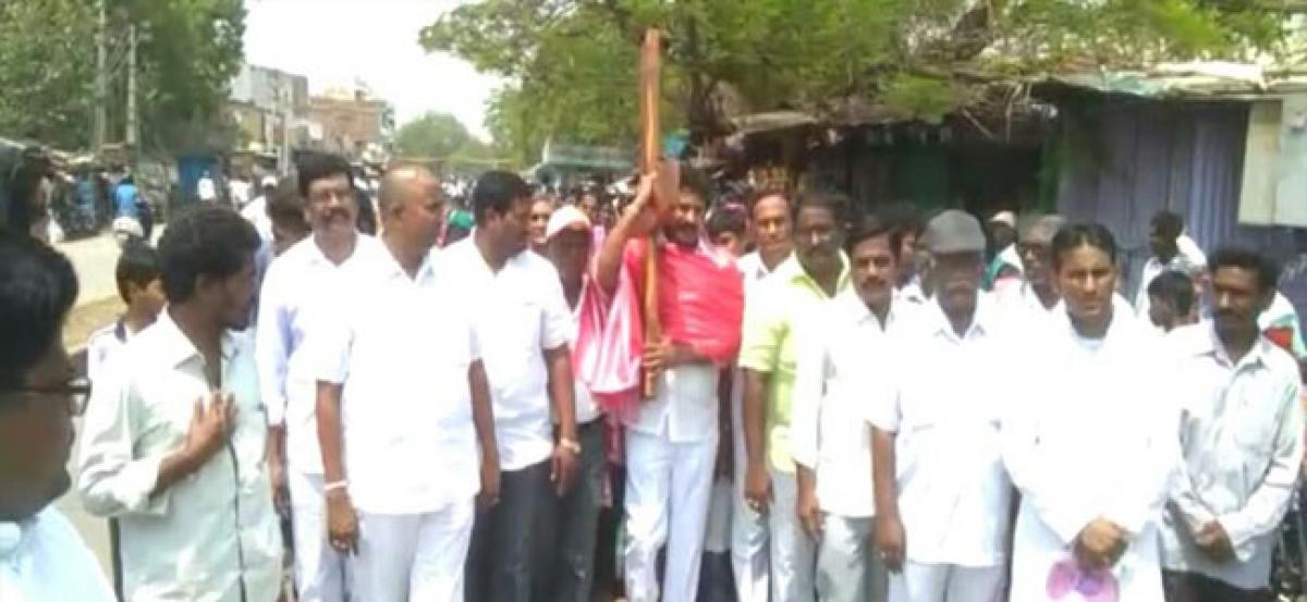 Good Friday observed with fervour In Ongole