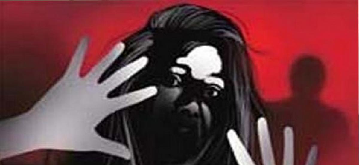 UP: Man alleges wife was gang-raped, paraded naked in Hamirpur