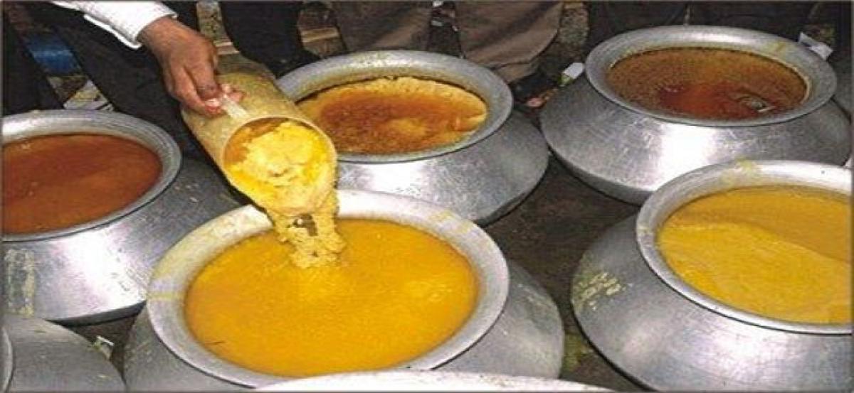 Adulterated ghee floods market