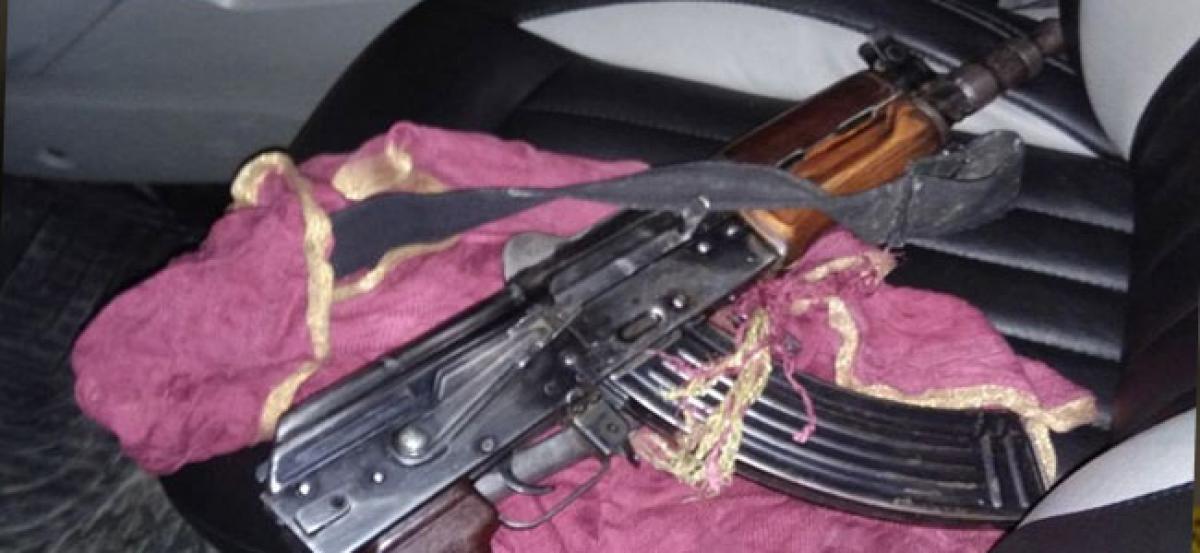 J-K doctor detained after weapons found in his car