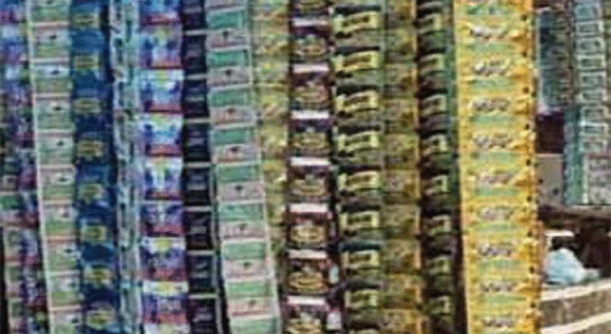 Gutka packets worth 45 lakh seized; 4 traders held