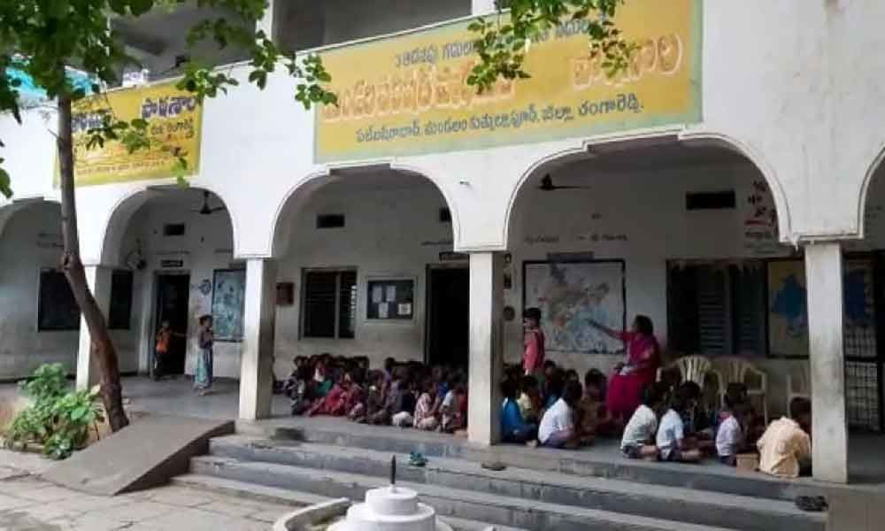 TS Govt school in dark for past 6 months