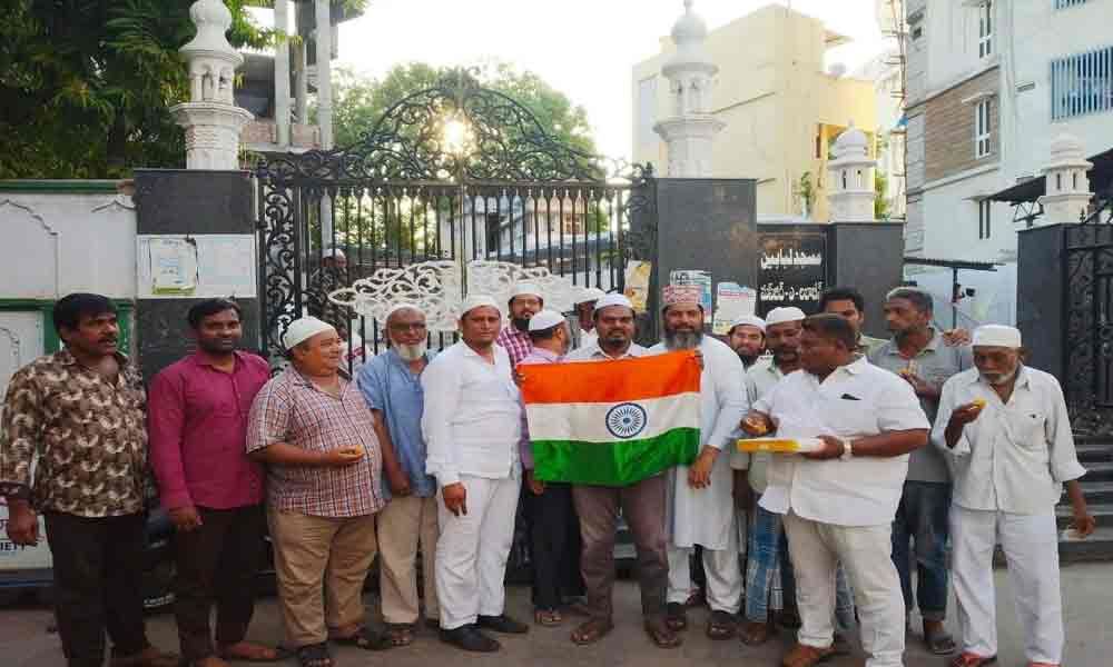 Muslims celebrate Chandrayaan II success in Vijayawada
