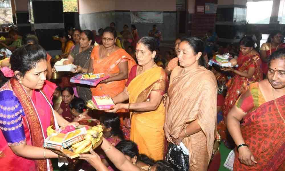 Ashada Sare presented to goddess Kanaka Durga