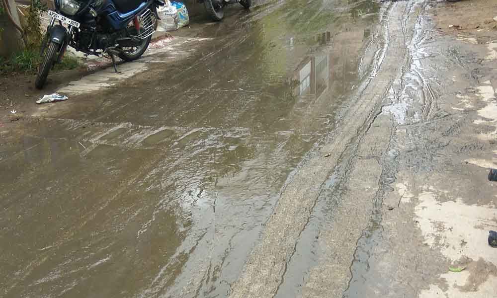 Poor condition of road rankles residents