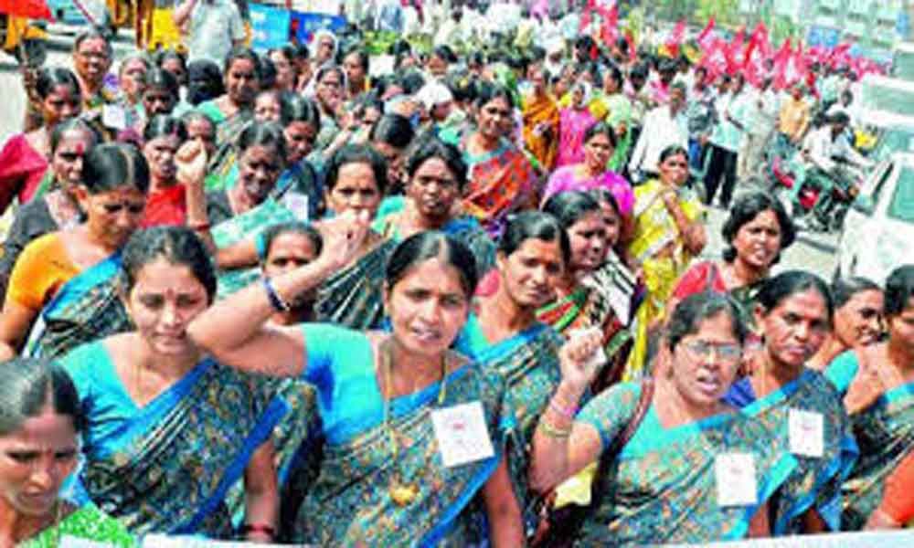 Anganwadi workers protest over GO No 8