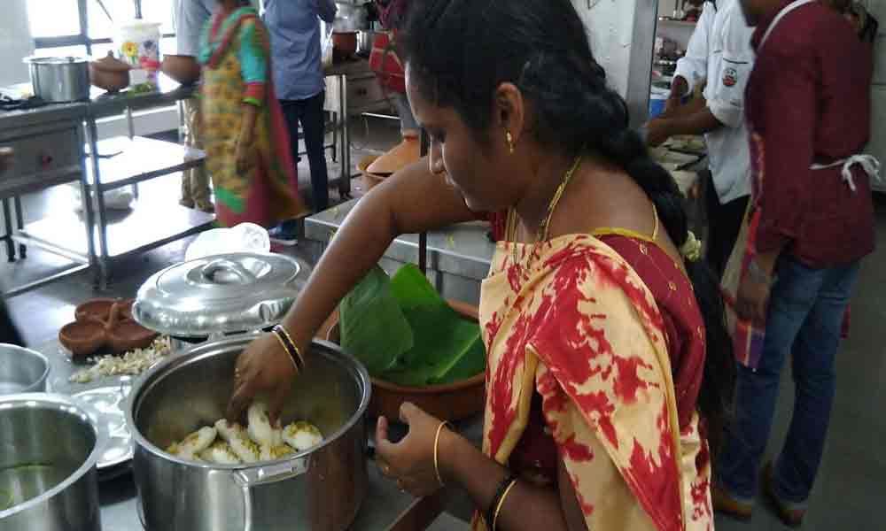 Making of pot idli taught to students in Tirupati