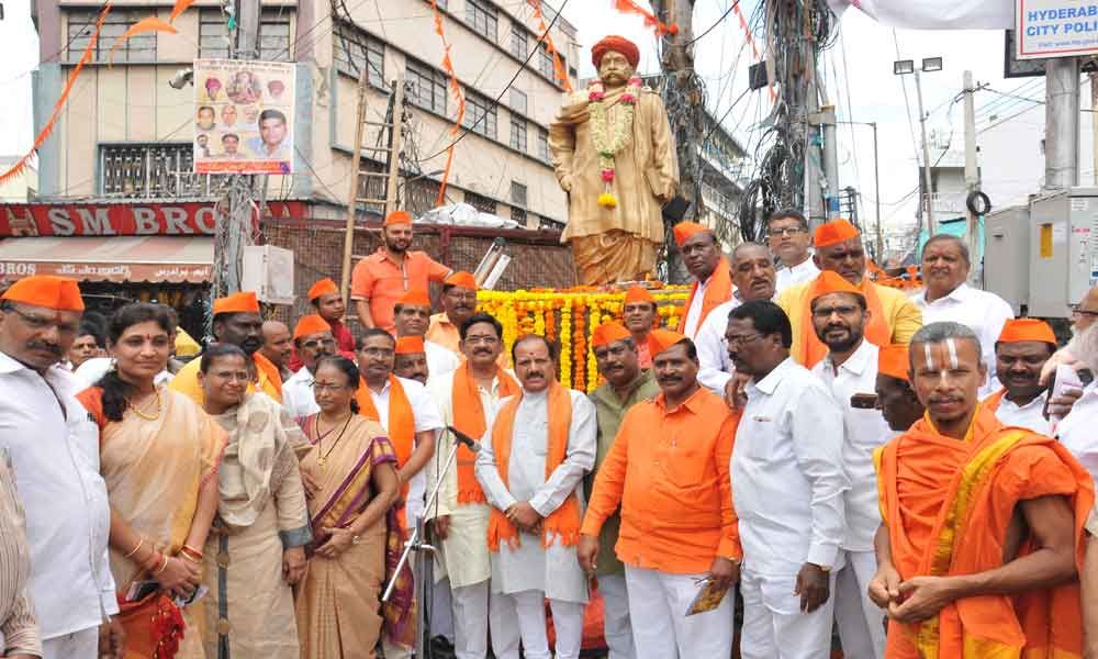 Glowing tributes paid to Tilak