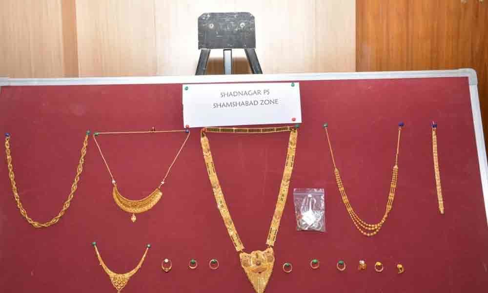 Seven held for robbing 3.6 crore from gold trader