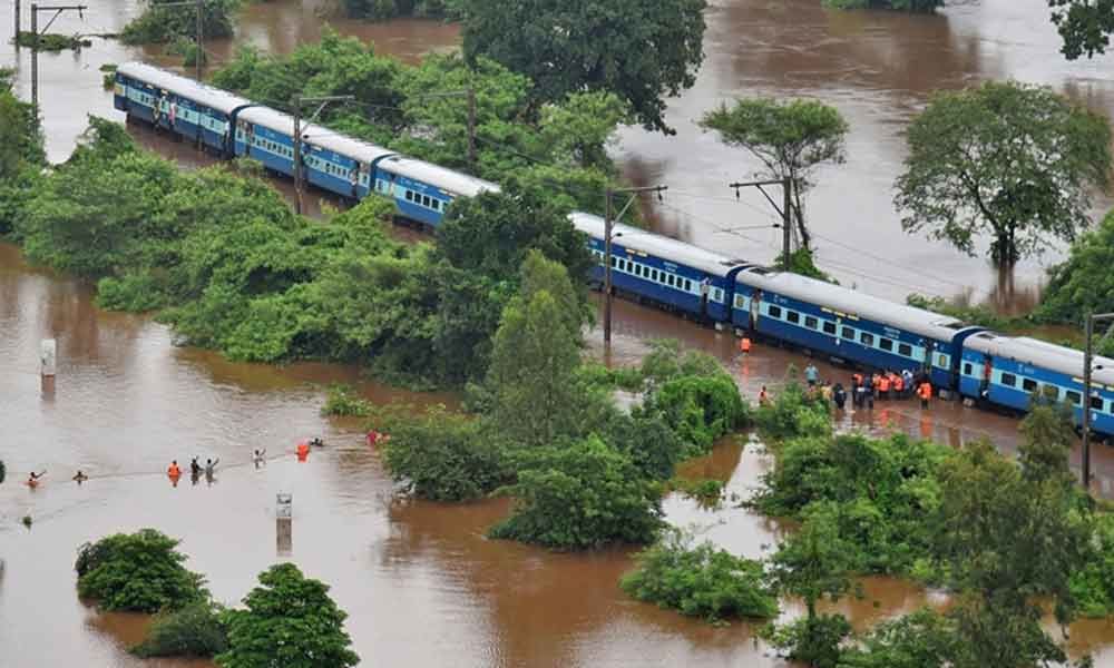 All passengers of Mahalaxmi Express rescued: Railways