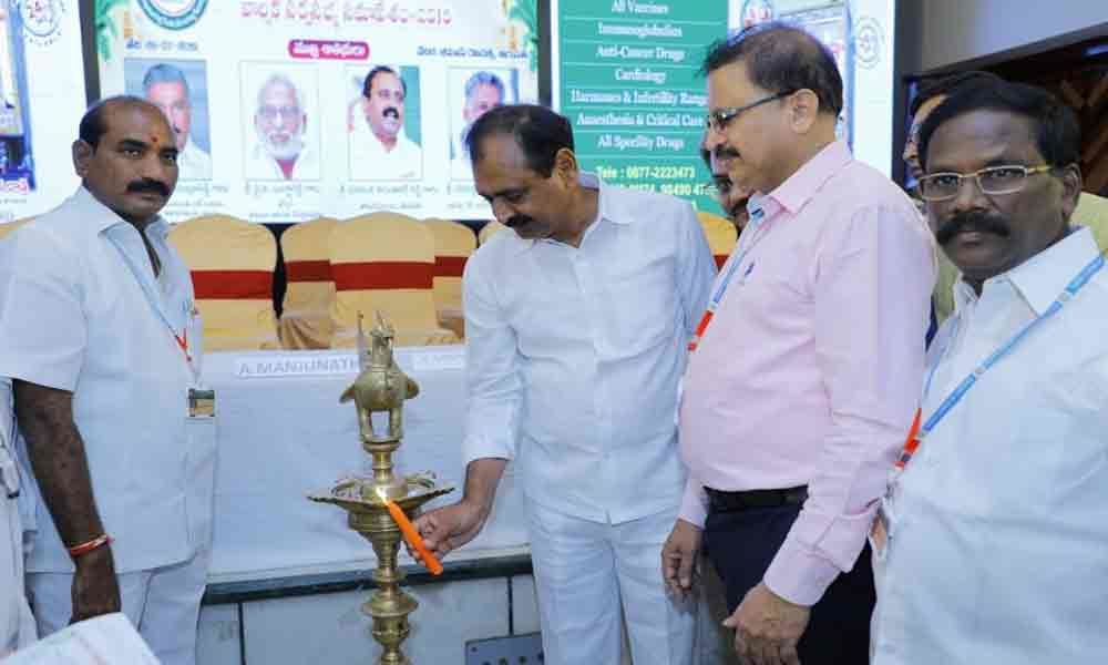 Need to protect small traders from MNCs stressed: MLA Bhumana Karunakar Reddy