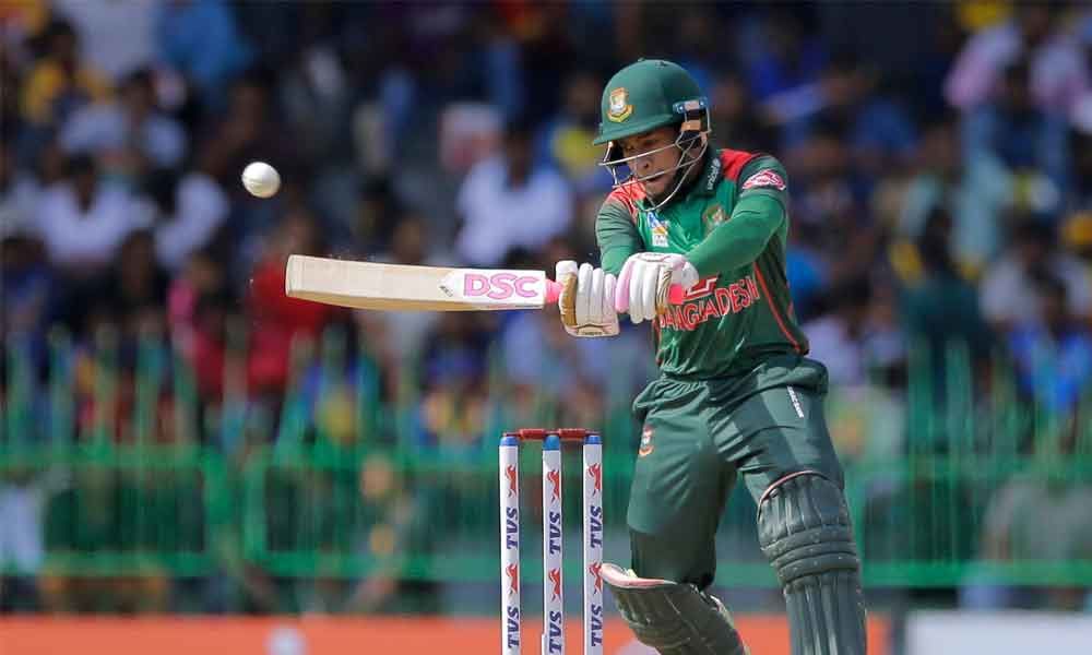 Mushfiqur guides Bangladesh to 238-8 in second Sri Lanka ODI