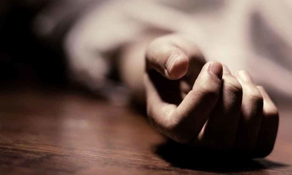 Woman attempts suicide in front of police station in Guntur district