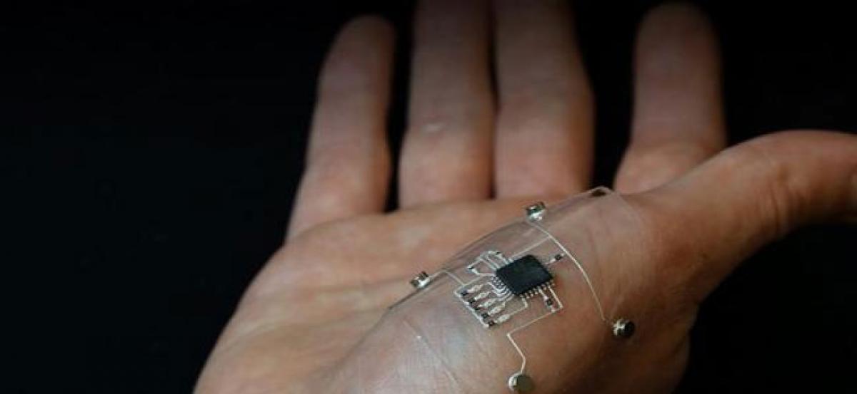 Scientists 3D print electronics directly on human hand