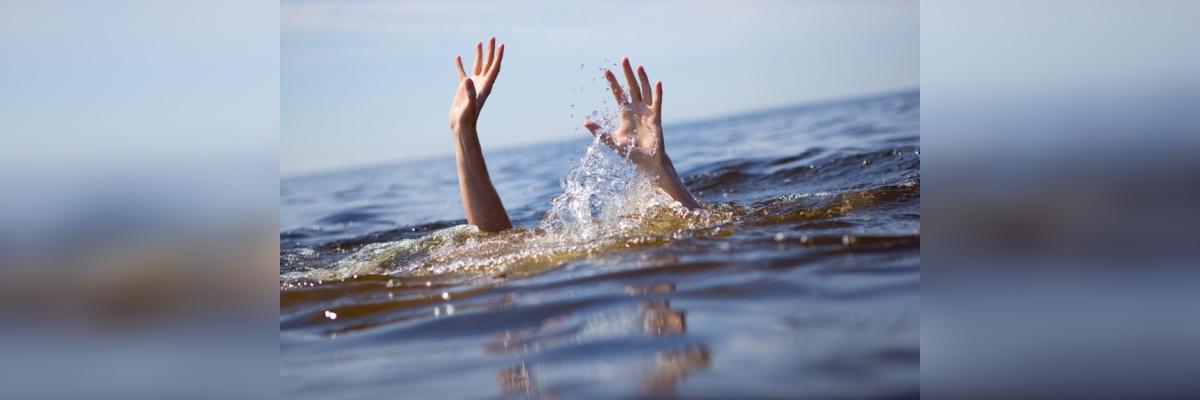 Student goes missing while taking bath in sea