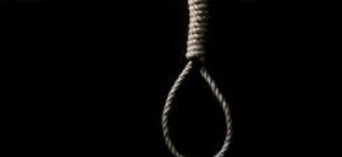 Mother and child found hanging in Hyderabad; family disputes suspected