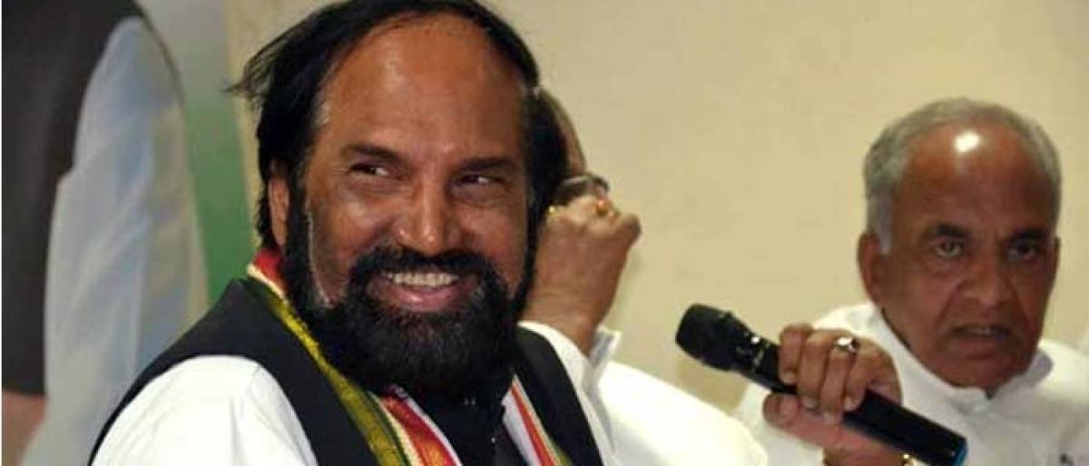 KCR may dissolve Assembly next month: TPCC Chief