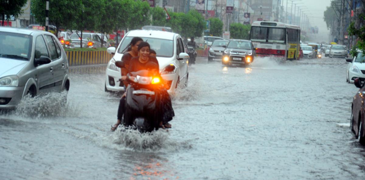 Thunderstorms paralyse Andhra