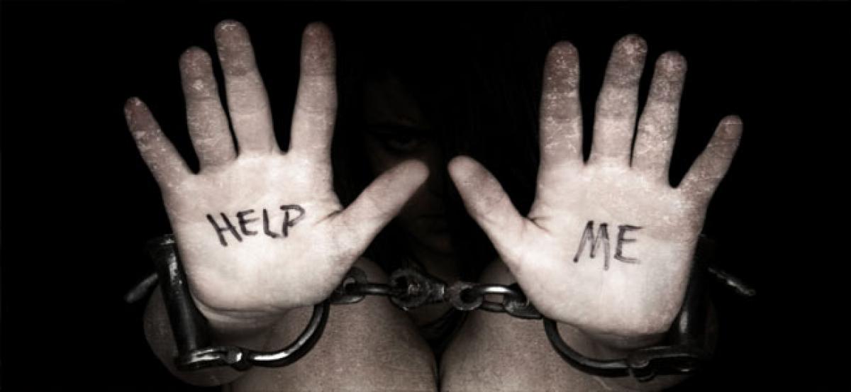 Dial 1098 to report on human trafficking