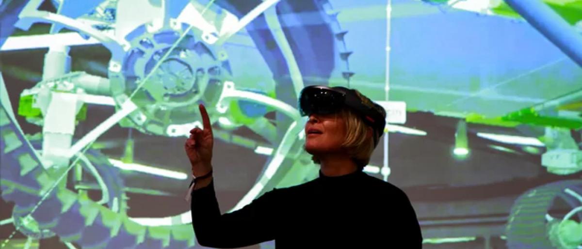 Microsofts HoloLens helping NASA build new spacecraft faster