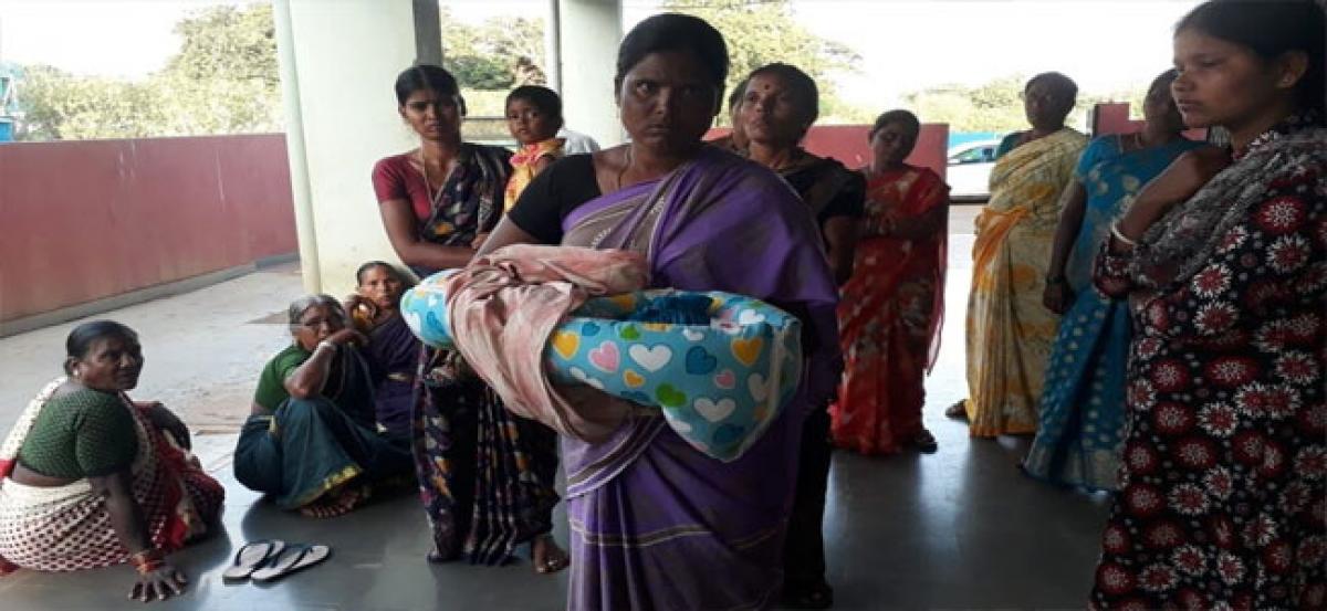 Infant dies in hospital; relatives blame doctors negligence