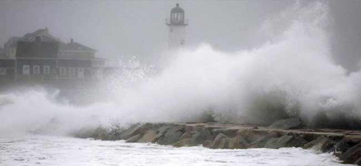 Nor’easter hits US East Coast, grounds flights and halts trains