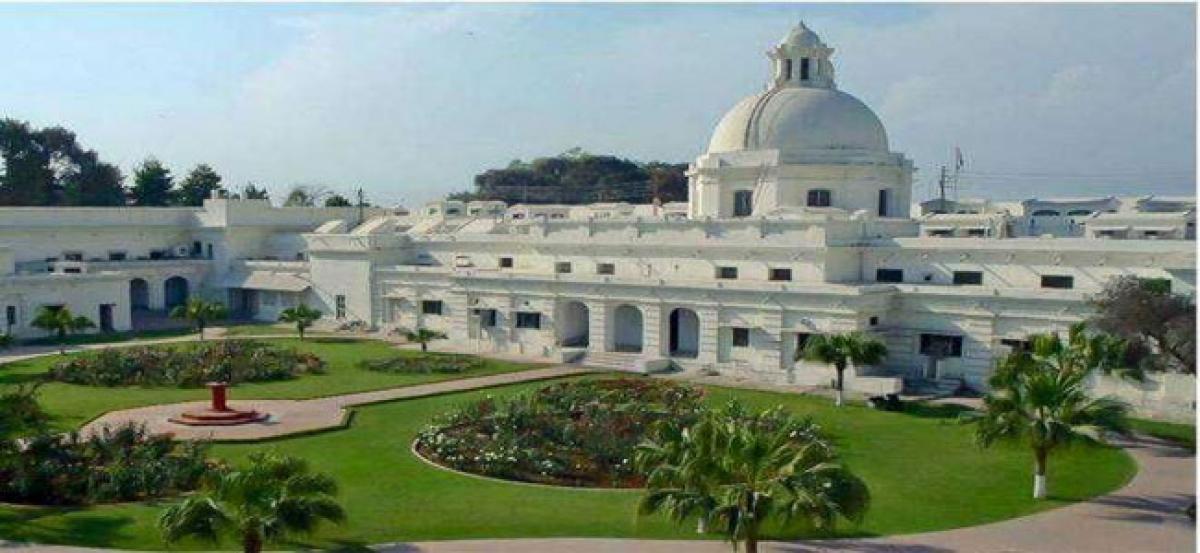 ABB partners with IIT Roorkee to drive SDNMS
