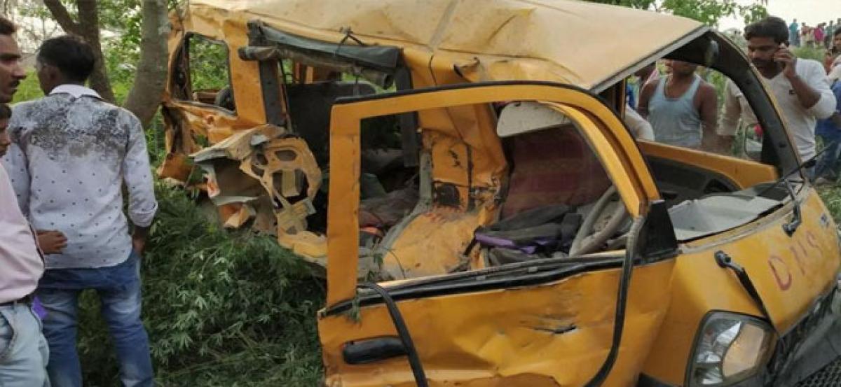 11 students killed in train-vehicle collision in UP