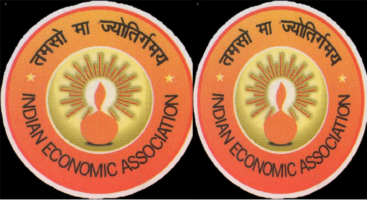 Indian Economic Association Award for Narayana faculty member