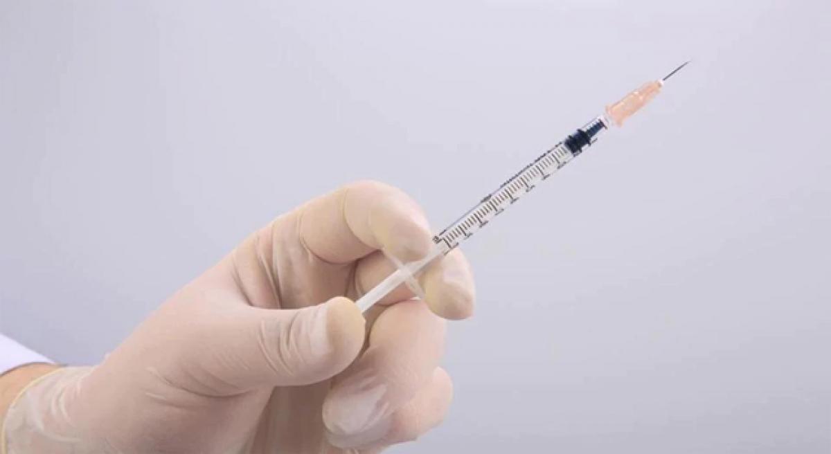 Nurse ends life by injecting poison