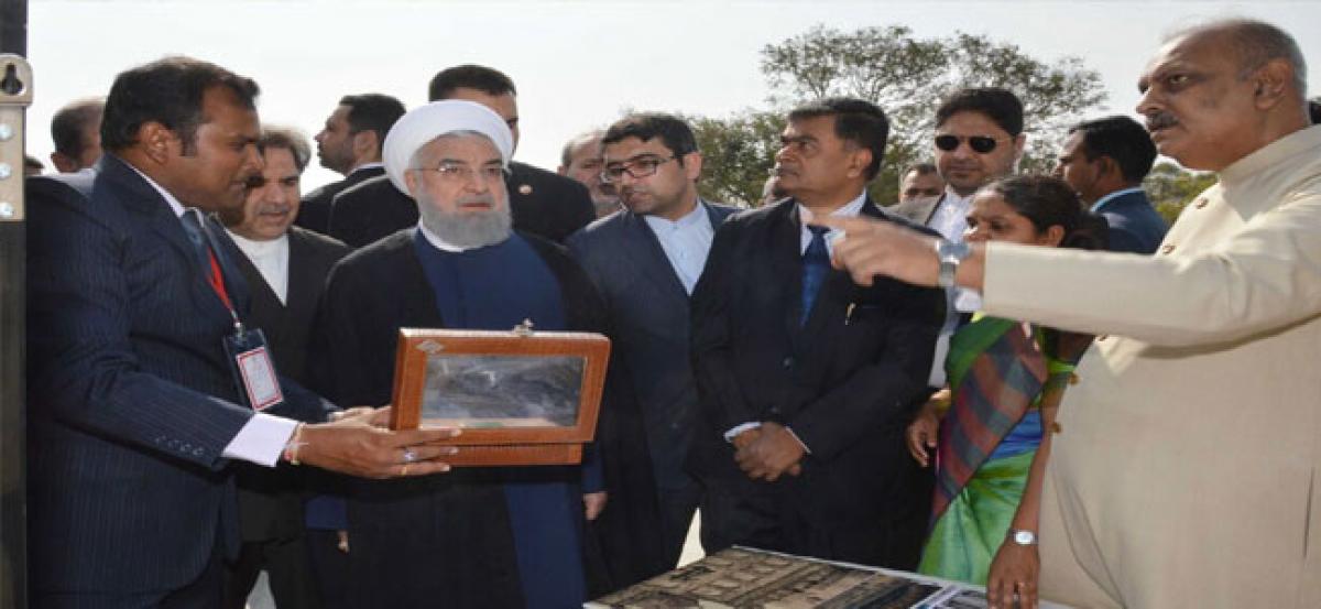 Iranian President visits Qutub Shahi tombs