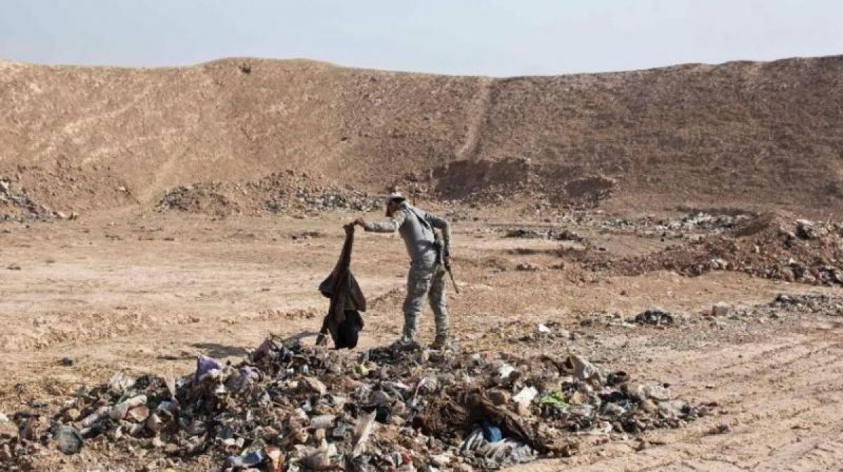 Locals dig mass grave for ISIS fighters; refuse them Islamic rites