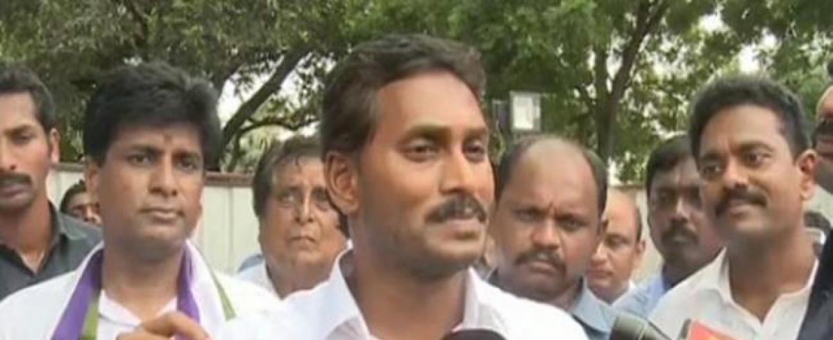 Jagan dares TDP to make its stand clear on MPs resignations