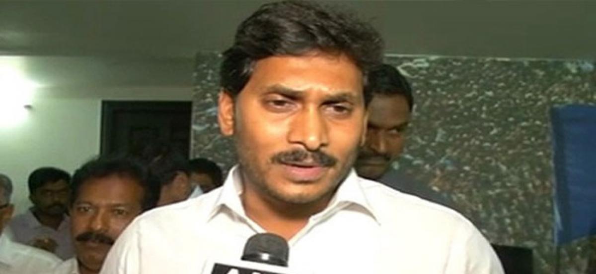 Special status: Jagan Reddy challenges Andhra CM to make TDP MPs resign