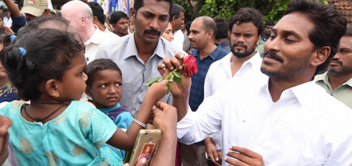 Jagan assures houses for all govt employees