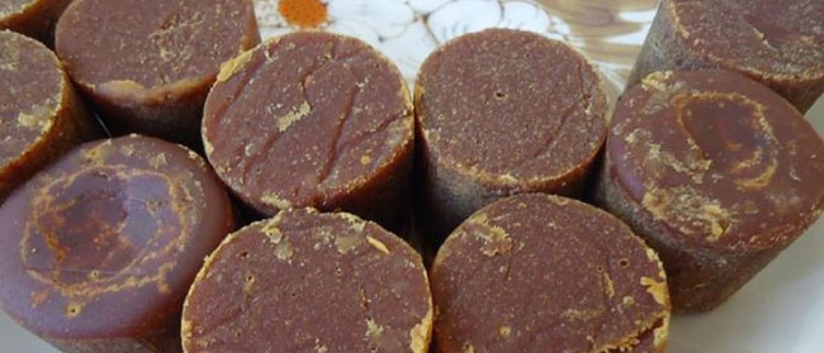 Excise police seize 300 kg jaggery 