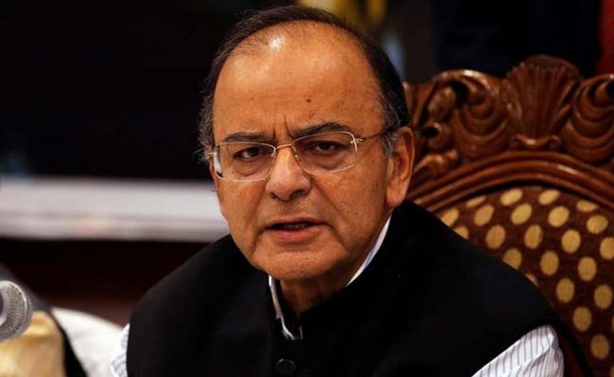 Arun Jaitley Asks States To Cut VAT On Natural Gas, Other Fuel