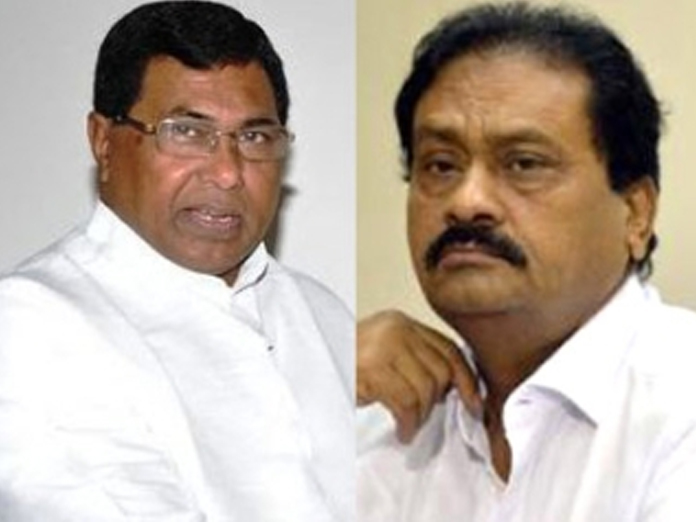 Notices issued to Congress leader Jana Reddy, Shabbir Ali for using bullet-proof cars