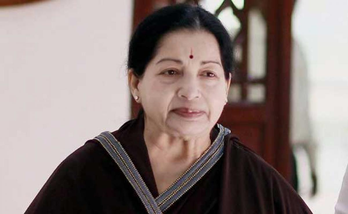 Jayalalithaa Death: Supreme Court Rejects Plea Against One-Man Probe Panel