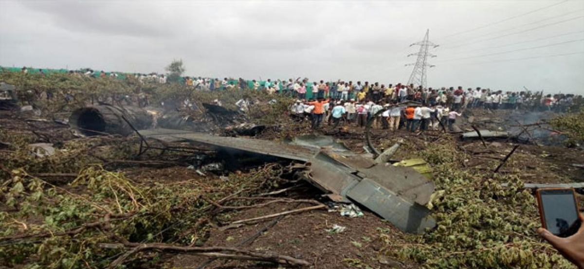 Sukhoi jet crashes in Maharashtra, both pilots eject safely