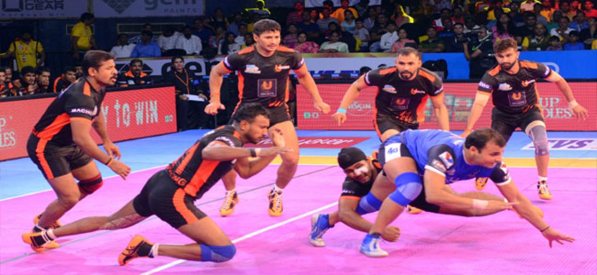 U Mumba win a thriller