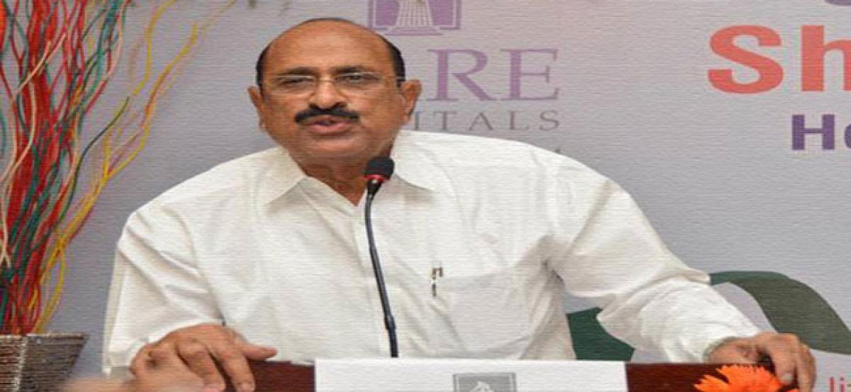 Ensure health services to poor: Kamineni Srinivas