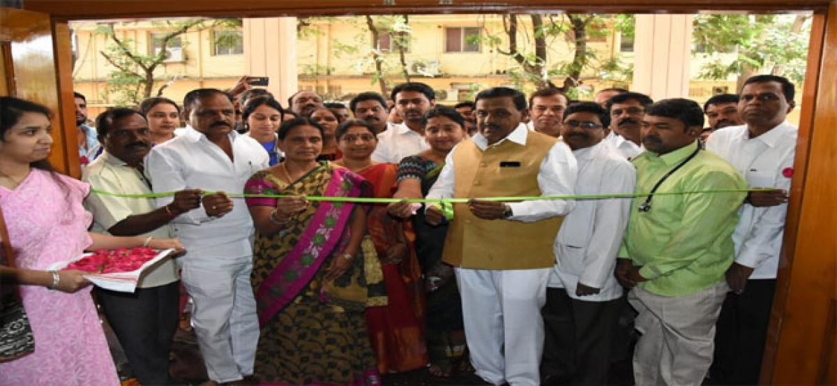 MLA Kanaka Reddy opens government hospital