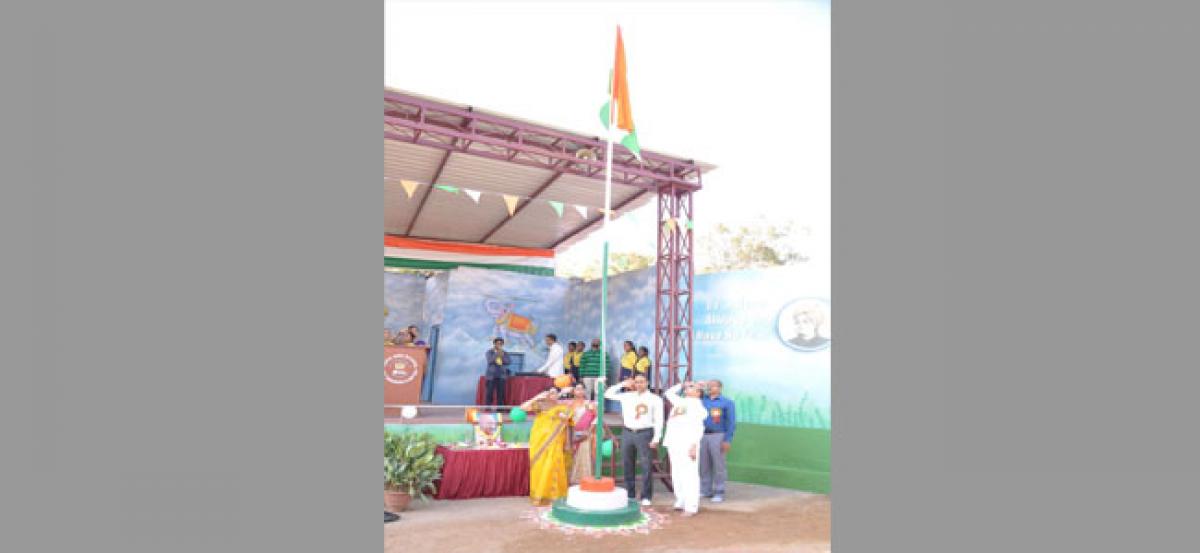 Vijaya High School conducts R-Day fete