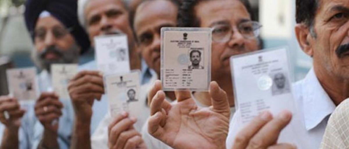 Voting begins in Karnataka