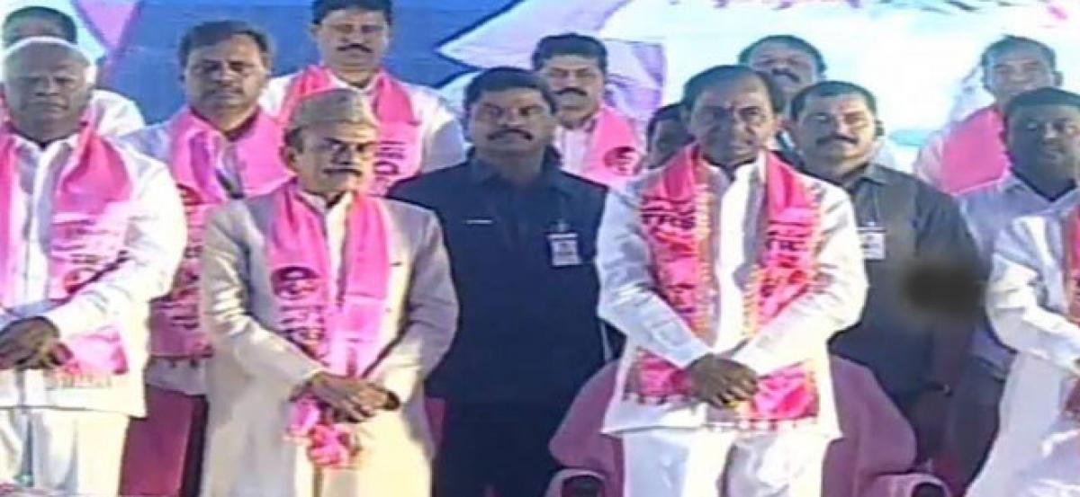 TRS Plenary 2018: KCR pays tributes to martyrs of Telangana Movement