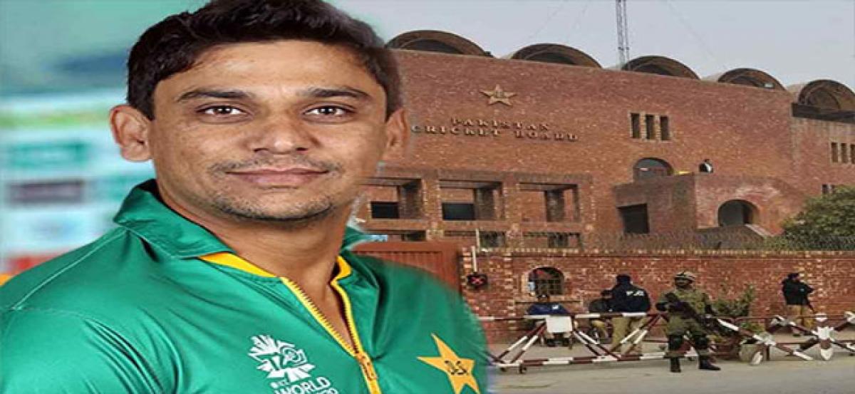 Pakistan Cricket Board bans tainted Latif for five years