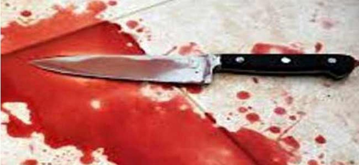 Marathi directors wife found dead, murder suspected