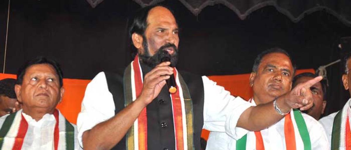 Uttam promises to re-open Nizam Sugar factory if Congress comes to power